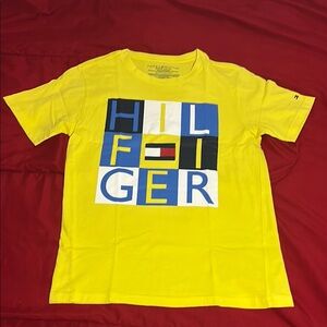 Tommy Hilfiger Yellow Tee with Graphic Design Medium 12/14